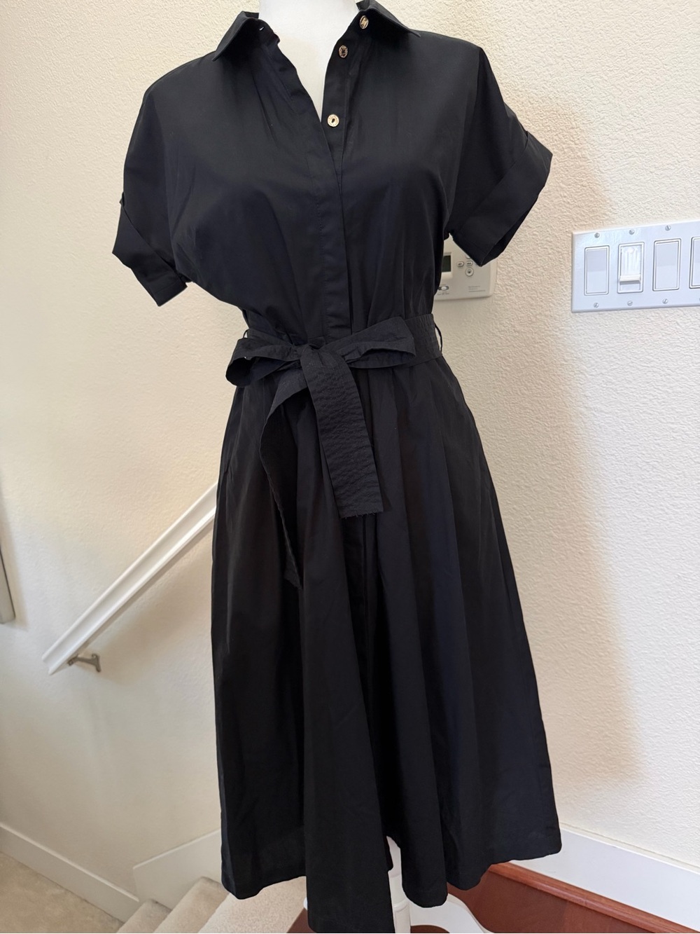 Karl Lagerfeld Paris Button-Up Collared Belted Shirt Dress black size 8 cotton